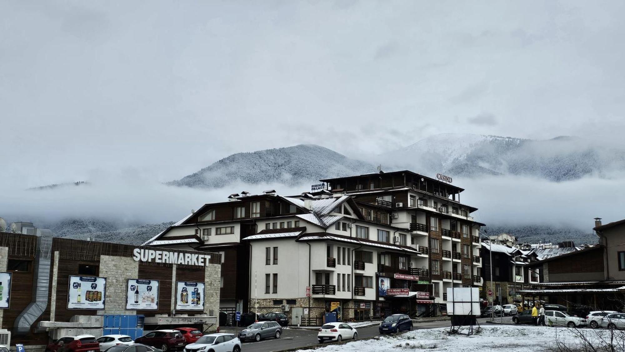 Next To Gondola Stylish And Charming Apartment Bansko Exterior photo