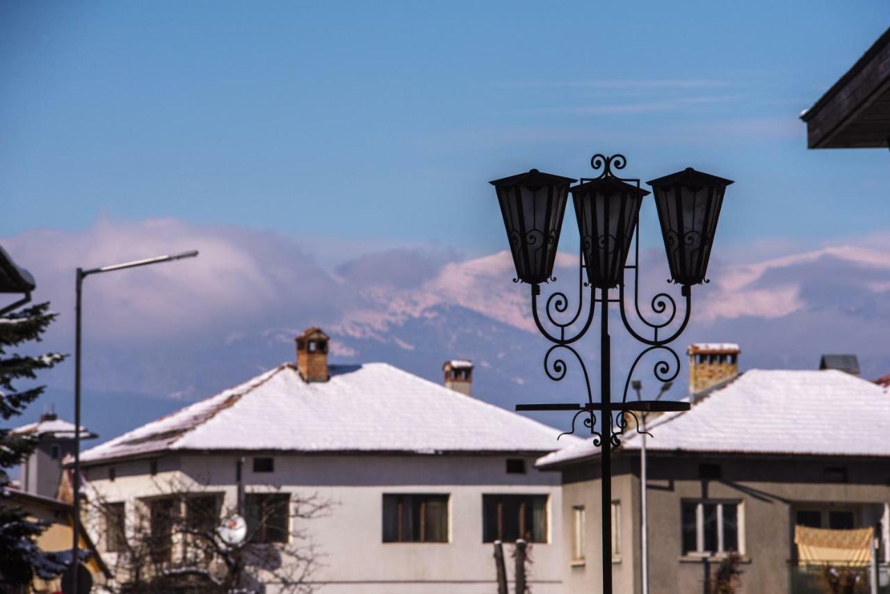 Next To Gondola Stylish And Charming Apartment Bansko Exterior photo